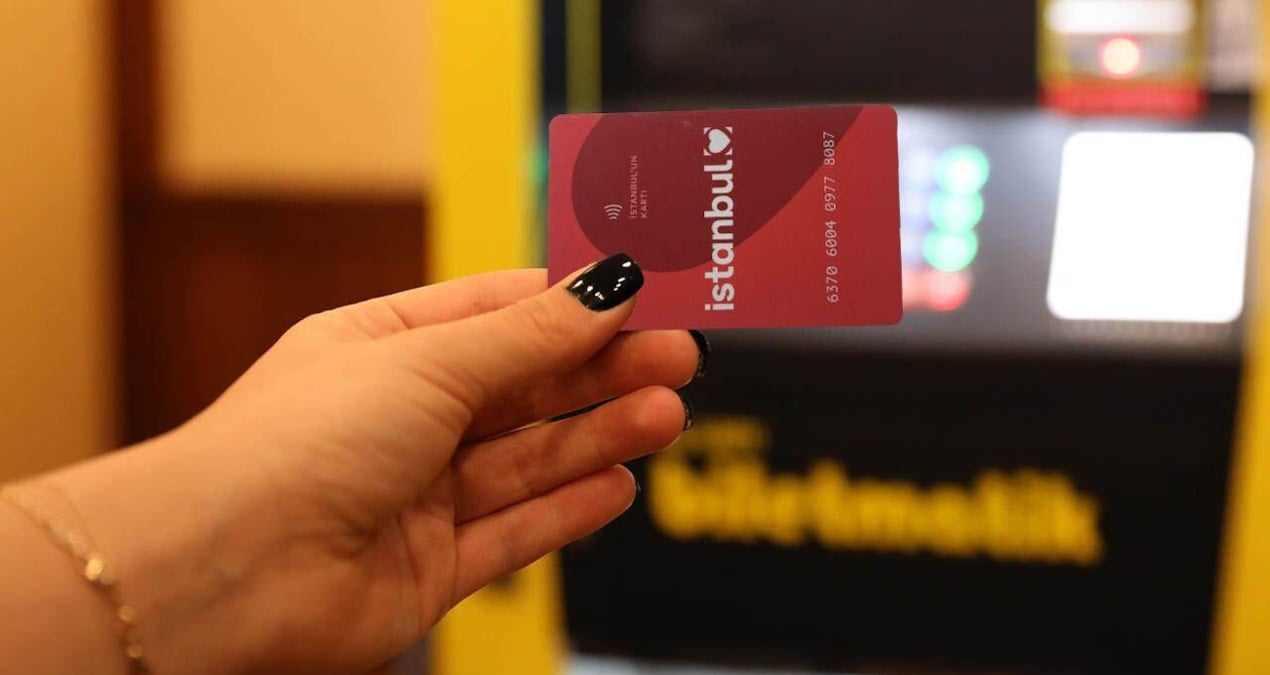 İstanbul’da 30 yaş üstü öğrencilerin indirimli ulaşım hakkı tekrar mahkemeye taşınacak