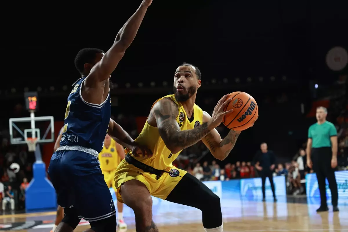 Mersin Spor, Karditsa’yı Yendi