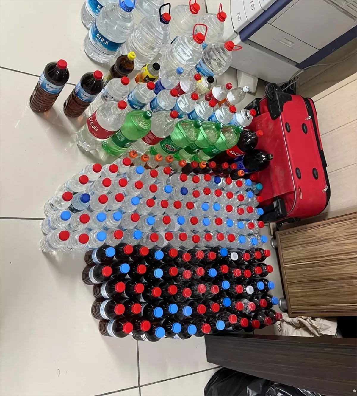 Niksar’da 68 Litre Kaçak Alkol Ele Geçirildi