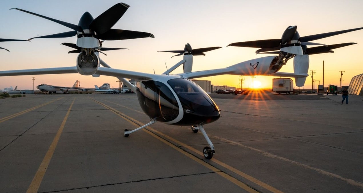 2 tonluk hava aracı gökyüzüne bırakıldı