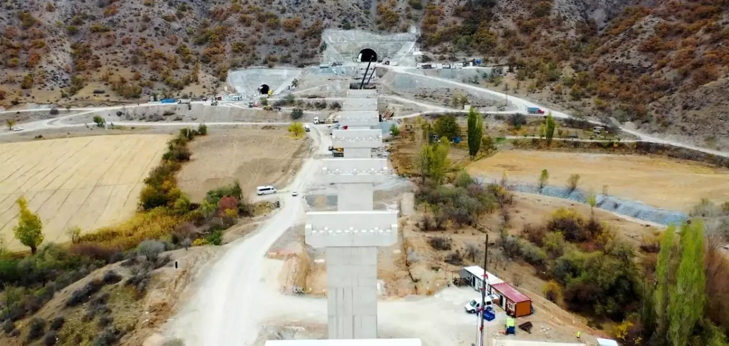 Başkan Büyükkılıç: “Yerköy-Kayseri YHT Projesi’nde önemli ilerleme kaydedildi”