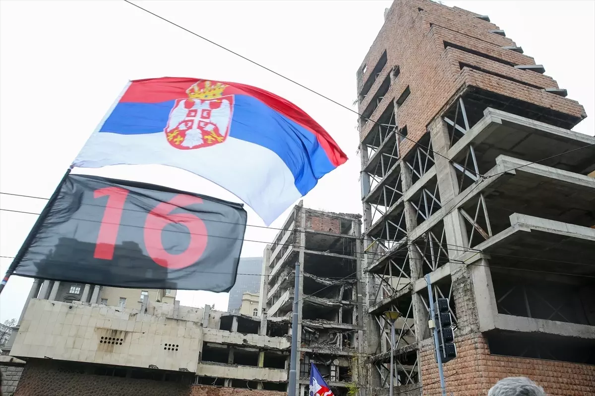 Belgrad’da Genelkurmay Binası Yıkımına Tepki