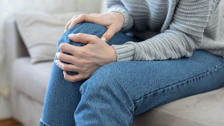 Hareketsizlik eklemlerin düşmanı artriti körüklüyor! Kadınlarda daha yaygın