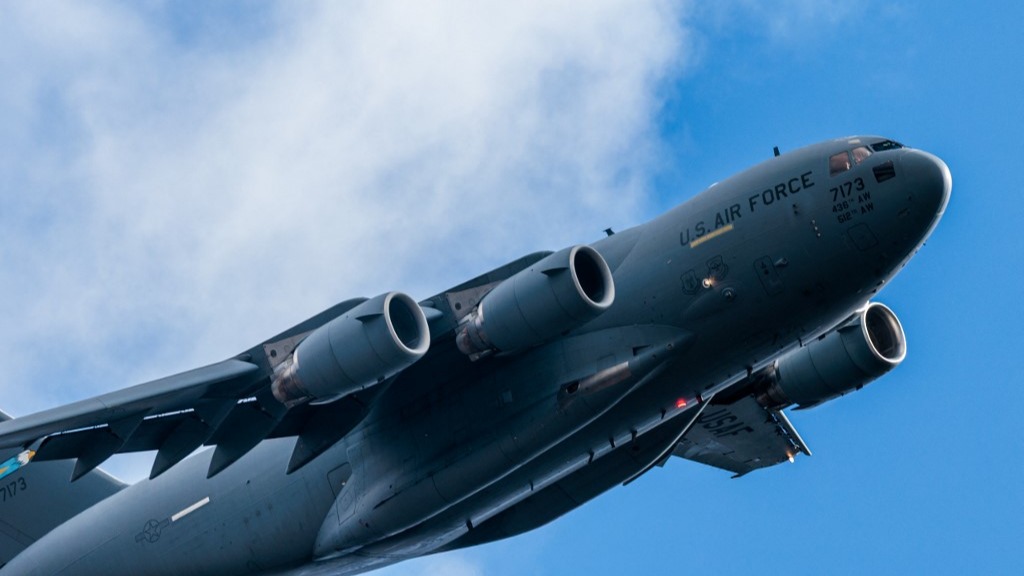 ABD ordusu Karayipler’e askeri uçak yığıyor