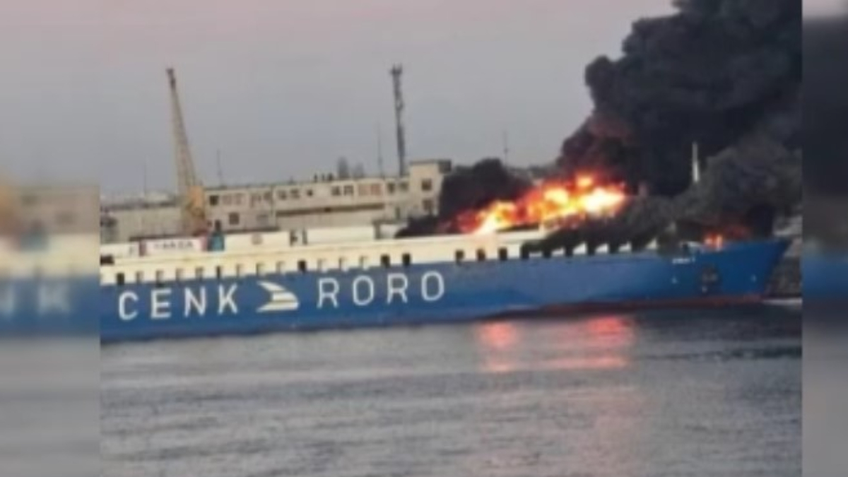 Dışişleri Bakanlığı: Vurulan Türk gemisindeki vatandaşlarımız güvende