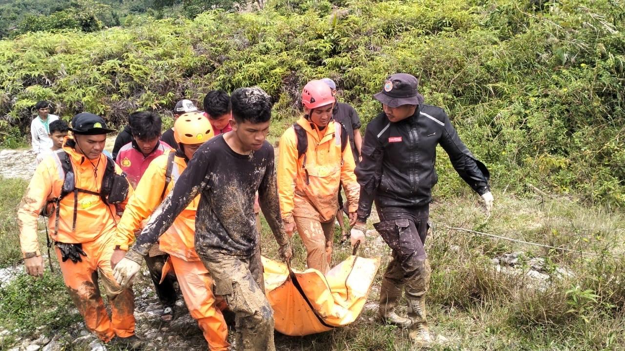 Güney Asya’da büyük felaket: Ölü sayısı 1400’ü aştı