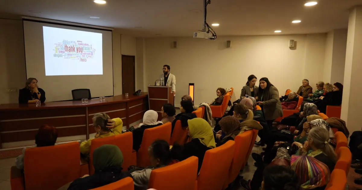 Kocaeli’de “Sağlıklı Yaş Alma Semineri” düzenlendi