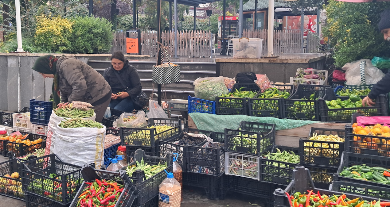 Pazar esnafı: Bize refah ancak mezarda olur