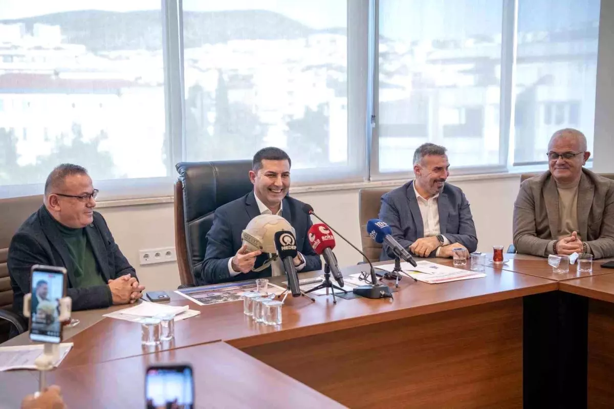 Başkan Günel: “Bu binaya zorla gelmedik”