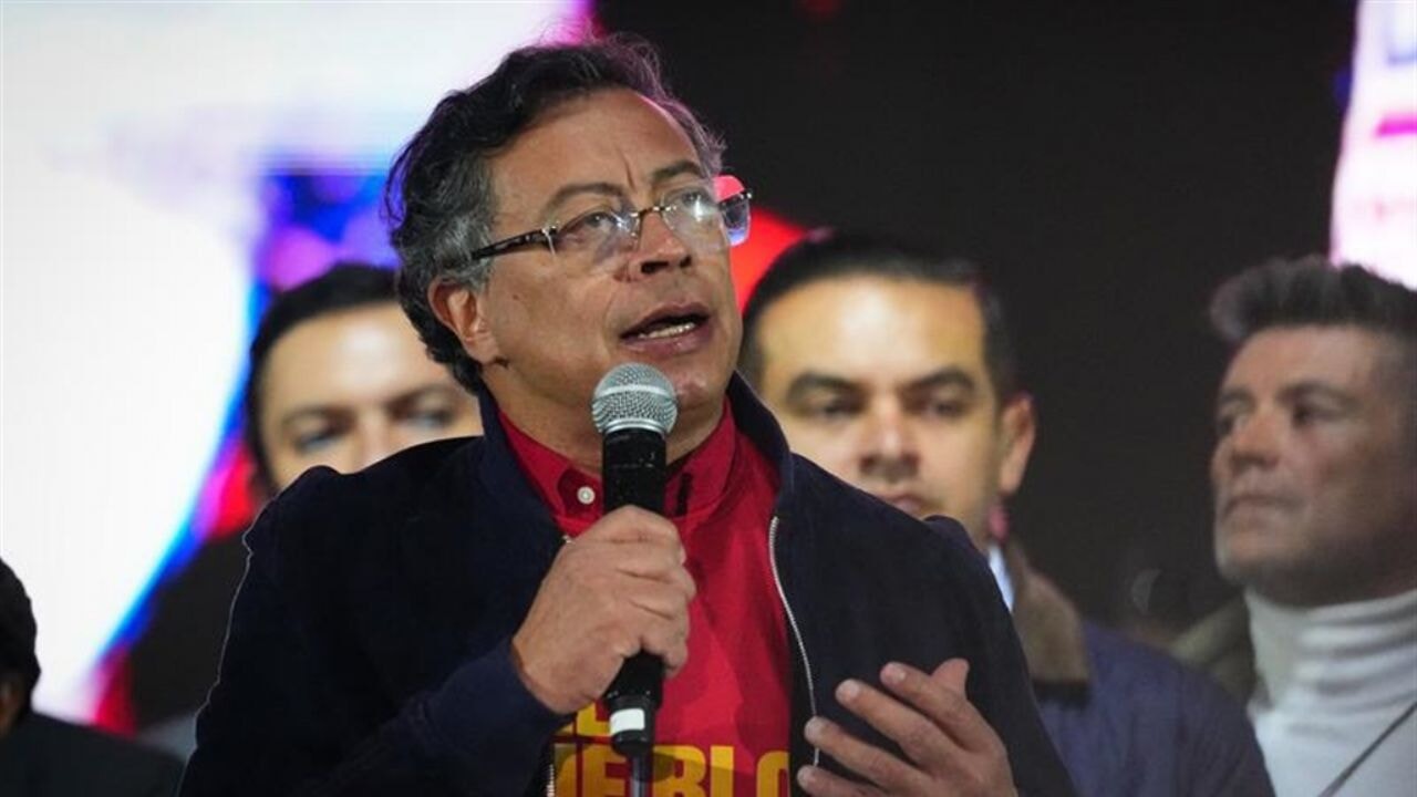 Kolombiya Cumhurbaşkanı Petro’dan ‘halkın gücü’ mesajı